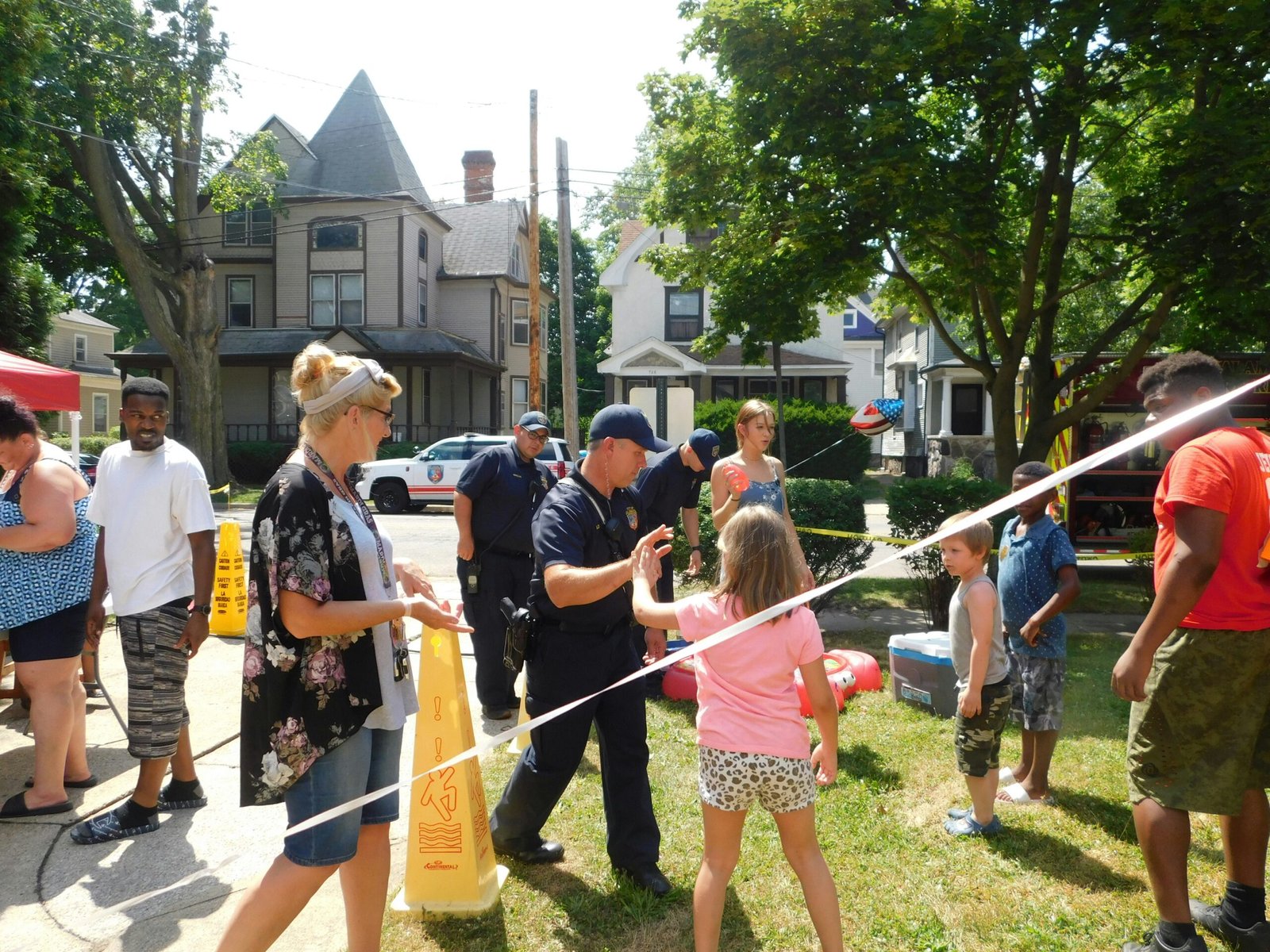 Report ICE Activity – Share Community Safety Alerts